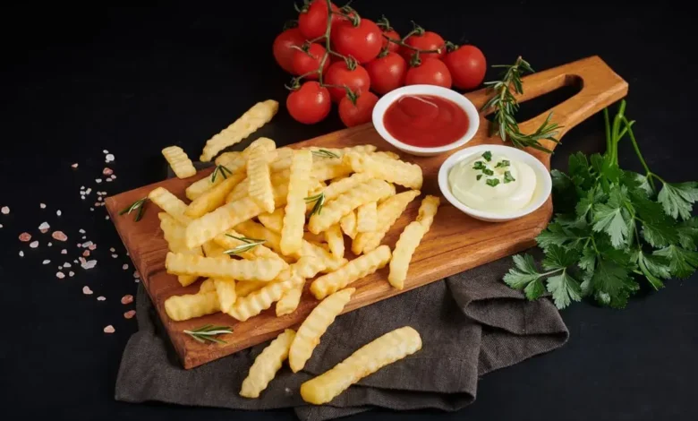 سیب‌زمینی سرخ‌کرده پفکی فست‌فودی 2