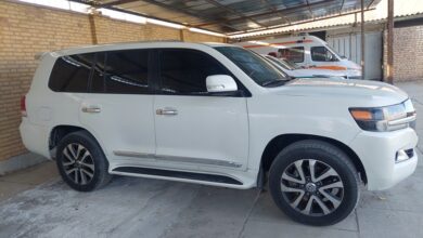 توقيف سواری لندکروز 150 ميلياردی مشکوک در شهرستان نیریز 2 لندکروز نی ریز