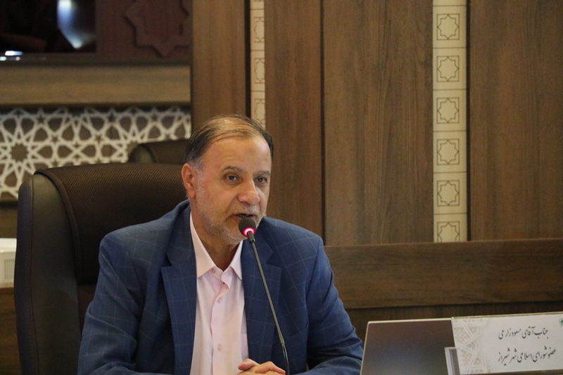 بازارچه‌های میوه و تره‌بار شهرداری شیراز تعطیل نمی‌شود ؛داریم طرح را بازنگری می‌کنیم