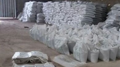 کشف ۴۳ تن کود تقلبی از یک انبار در خرامه