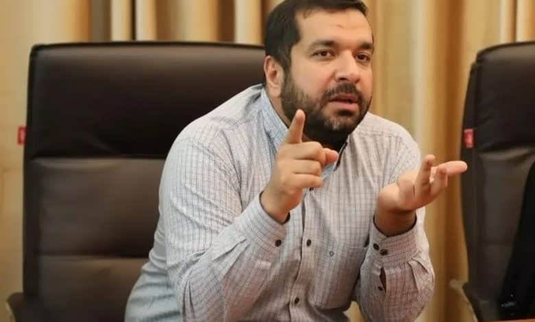 هشدار عضو شورای شهر شیراز به مدیرکل راه و شهرسازی فارس در خصوص الحاق اراضی قره پیری به صدرا 1 ابراهیم کمالی