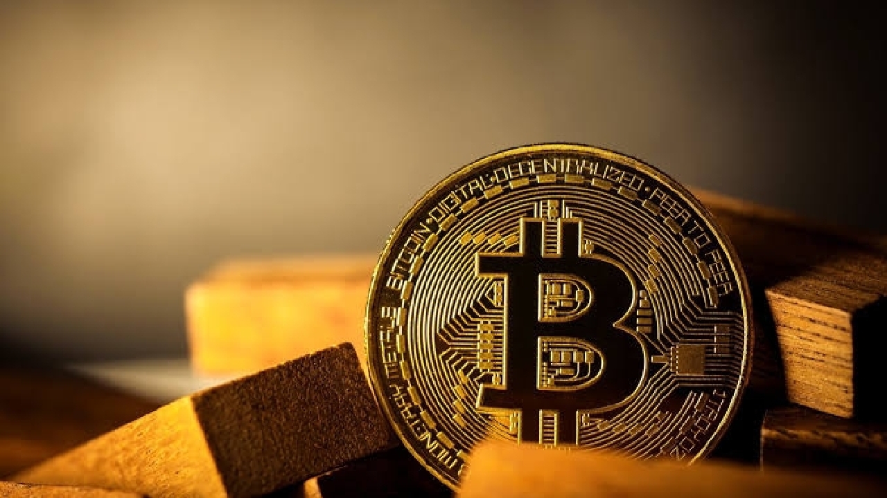 همه صرافی‌های رمزارز غیر مجازند