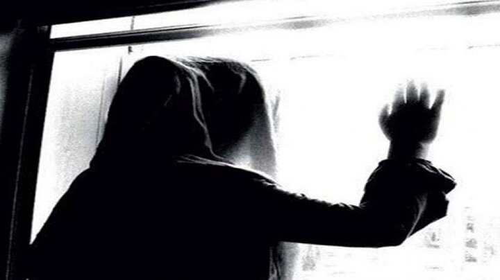 شکار دختر ۱۷ ساله در تله «آقای مدیرعامل»؛ اعتراف به آزار و اذیت پس از دستگیری در منیریه