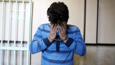 داماد با چادر زنانه خانه برادر زنش را غارت کرد 2 داماد دزد