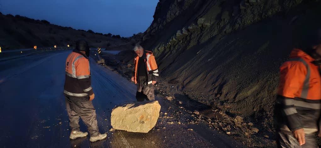 گزارش وضعیت جوی و ترافیکی محورهای استان فارس – ۱۴۰۴/۰۹/۲۵