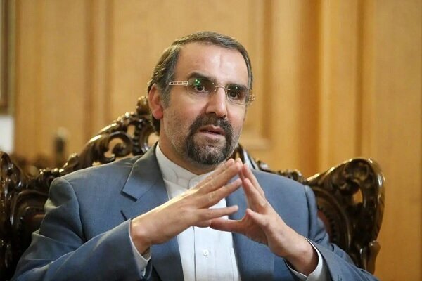 معاون سیاسی پزشکیان استعفا داد