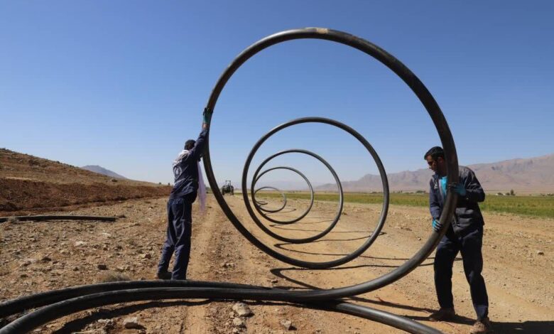 کمک ۳۰ میلیارد تومانی بنیاد ابراهیمی در طرح آبرسانی به روستاهای فارس/ تأمین ۱۲۰ کیلومتر لوله برای ۱۴۵ روستا 1 لوله