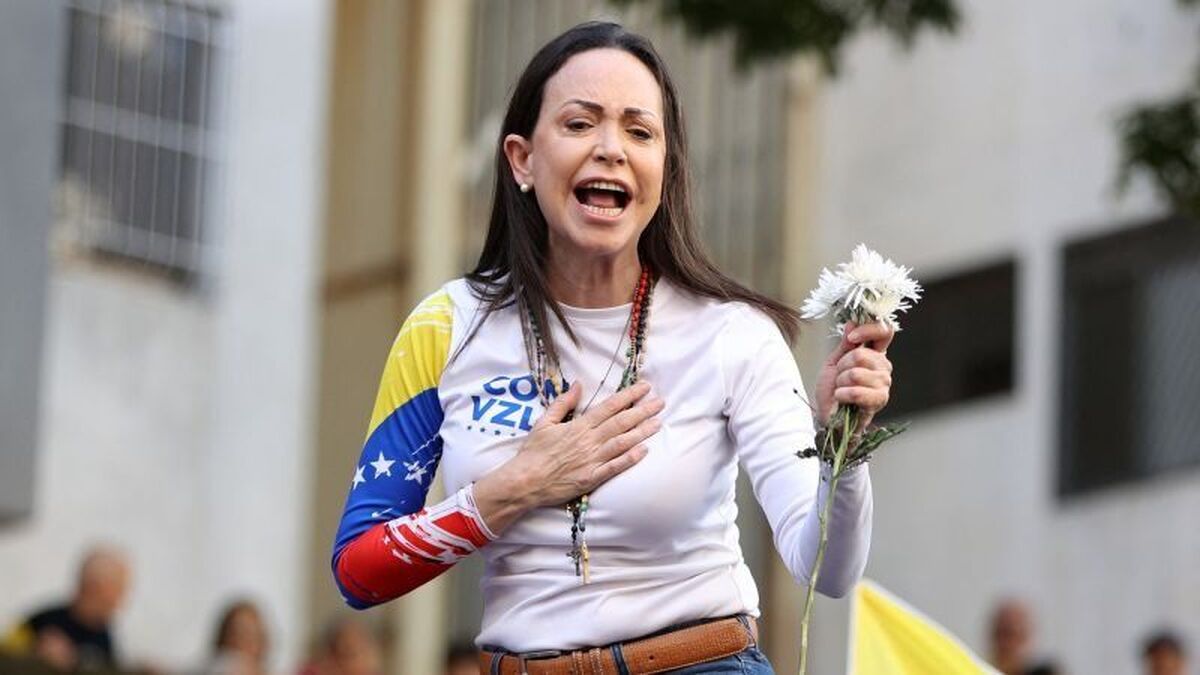 عملیات مخفیانه خروج ماریا کورینا ماچادو رهبر مخالفان از ونزوئلا