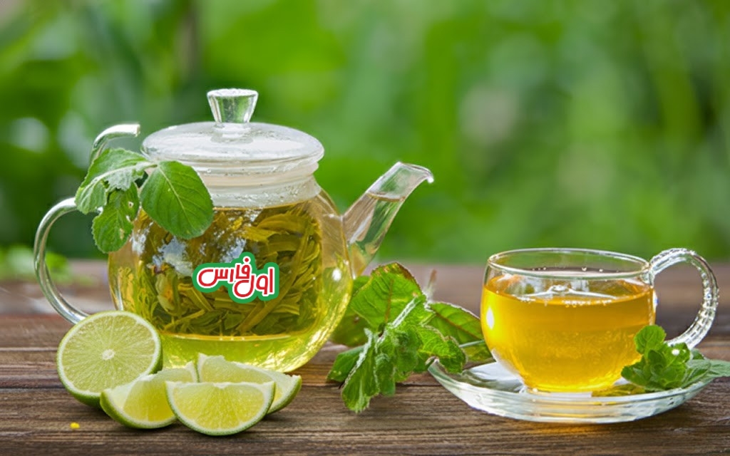 ۱۰ فایده اضافه کردن لیمو به چای سبز