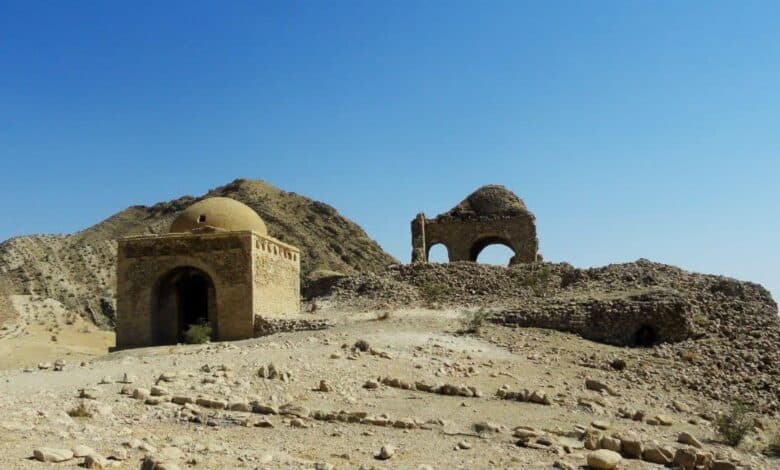 کاروانسرای تاریخی کنار سیاه در فیروزآباد توسط دولت تملک شد 1 کنارسیاه