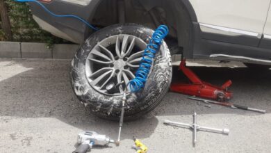 ۷ چالش حیاتی پنچرگیری در جاده‌های کوهستانی فارس + راهنمای امداد