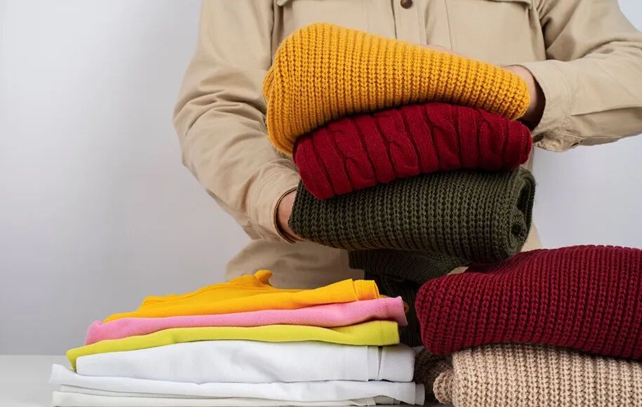 چگونه پوشاک زمستانی را انتخاب، استفاده و نگهداری کنید