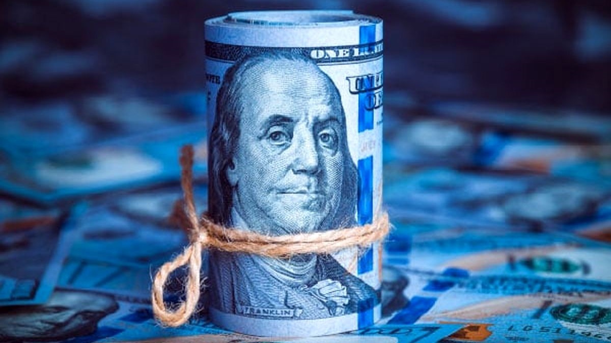 تهدیدی تازه در بازار ارز : دلارهای آبی تقلبی رسید