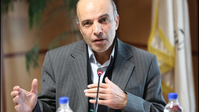 شرایط موجود برای مردم قابل تحمل نیست