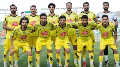 مصاف فوتبال فجر سپاسی و پرسپولیس بدون تماشاگر برگزار می‌شود