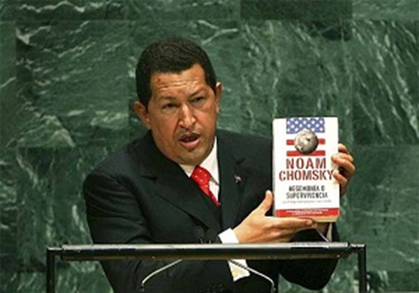 قبر هوگو چاوز قبل و بعد از حمله آمریکا به ونزوئلا (+عکس)