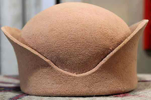 استفاده از کلاه قشقایی در شیراز ممنوع شد