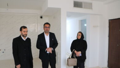 تحویل تعدادی از واحدهای پروژه ۲۴۴ واحدی نهضت ملی مسکن سهل‌آباد شیراز به متقاضیان 