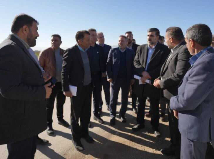 بازدید معاون وزیر راه و رئیس سازمان راهداری از پروژه‌های عمرانی دو شهرستان سپیدان و بیضا