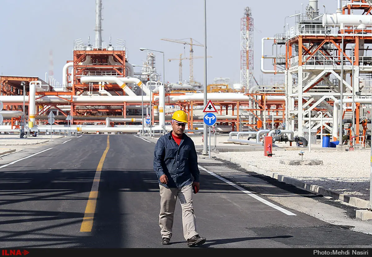 اعتصاب کارگران پالایشگاه دهم پارس جنوبی برای ششمین روز متوالی