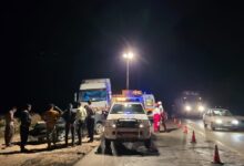 وحشت شبانه در جاده لار_جهرم/ برخورد پژو پارس و تریلی با ۹ مصدوم