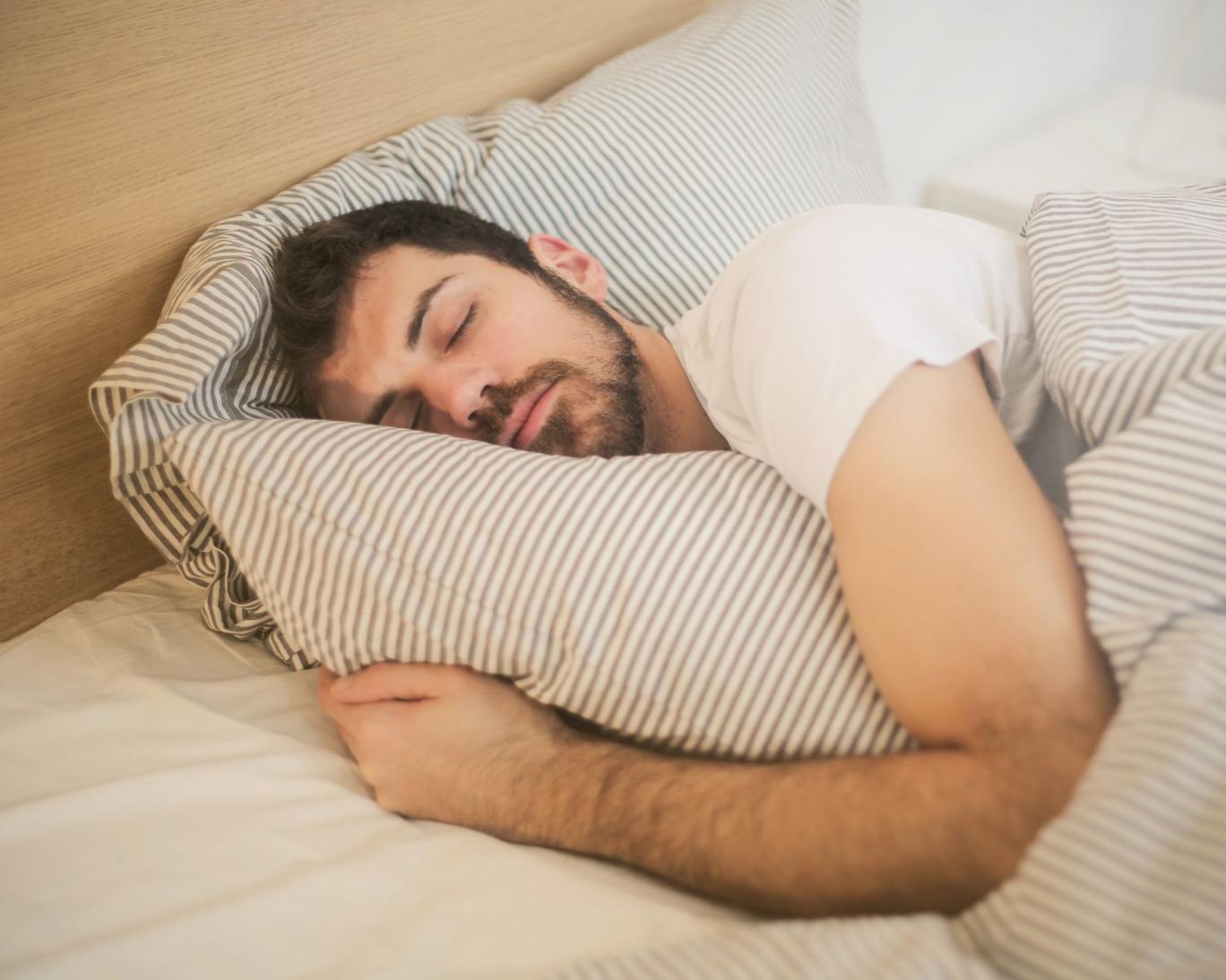 معجزه «قانون ۷:۱»؛ چگونه با یک تغییر ساده ۴ سال بیشتر عمر کنیم؟