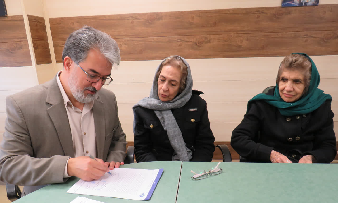 خانه پدری خواهران «دعوت الحق» در شیراز وقف سلامت شد