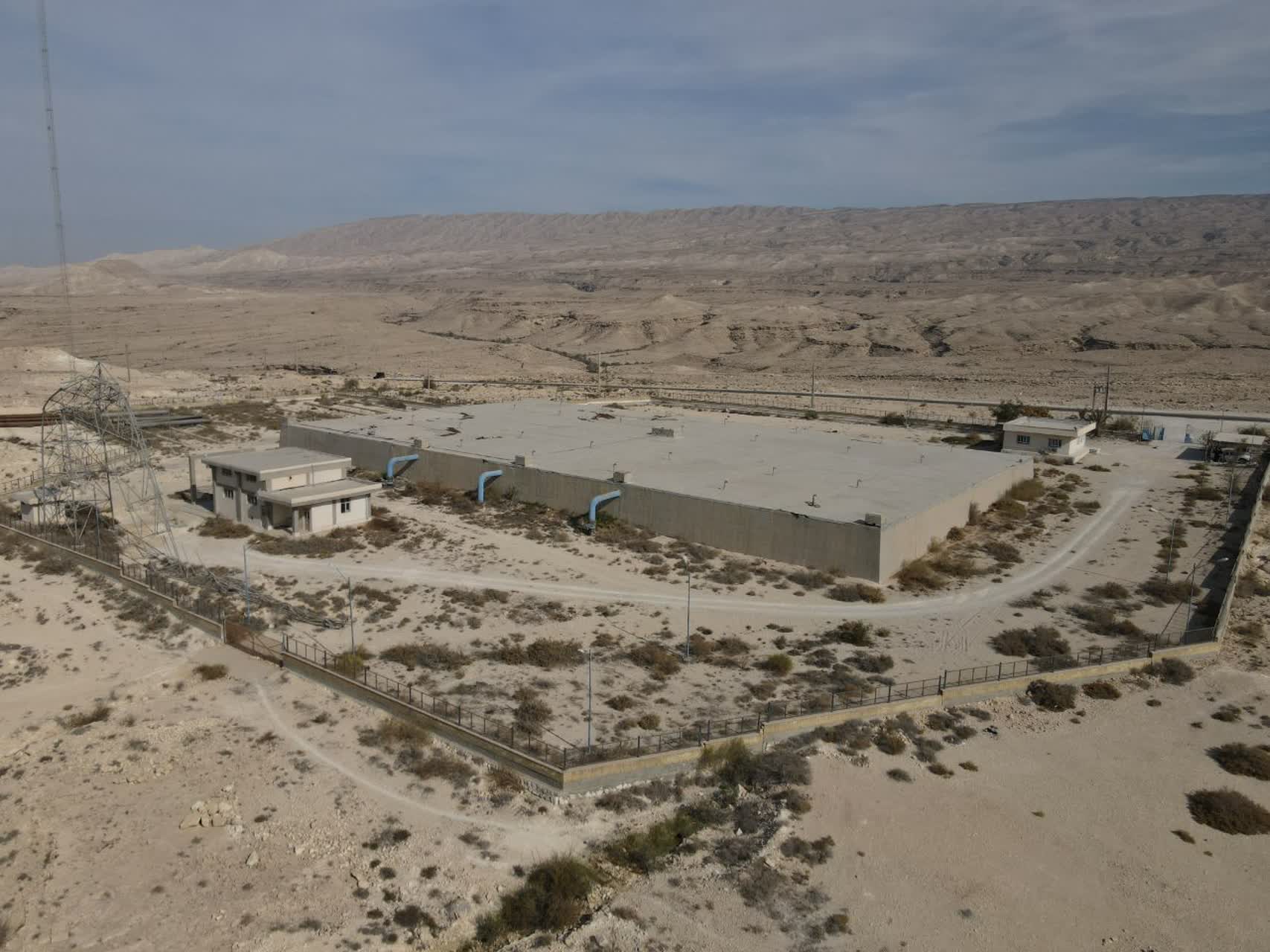 بهره‌برداری از ۴۲ پروژه آب و فاضلاب در فارس؛ هدیه ۷۵۴۲ میلیارد ریالی به ۸۲ هزار خانوار در دهه فجر