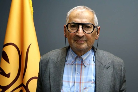 زیباکلام: آینده کشور را نباید به تناقض‌گویی ترامپ گره زد/مخالفان آتش‌بس، به آینده فکر می‌کنند؟/جنگ برای هر کشور سم است