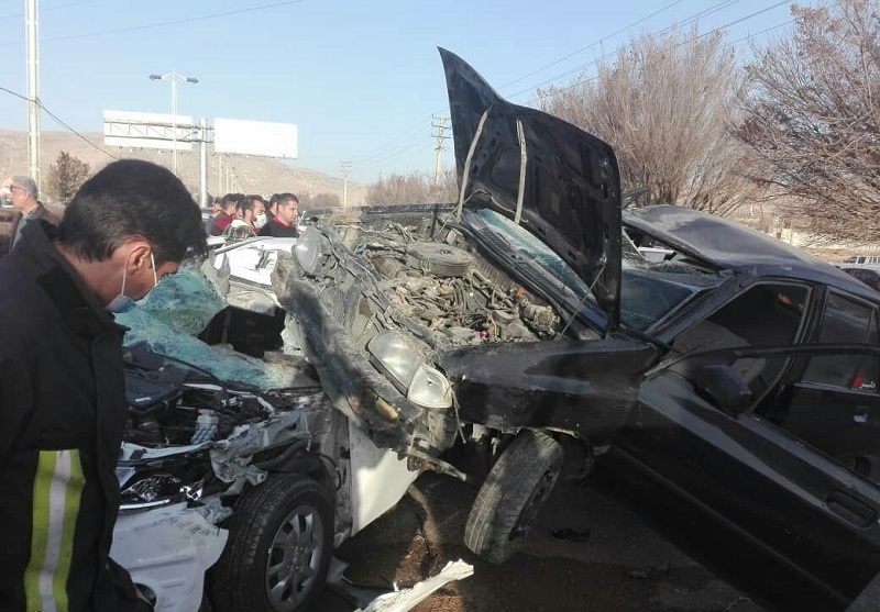 فیلم لحظه تصادف و کشته شدن تصویر بردار باشگاه خبرنگاران جوان در جاده صدرا-شیراز