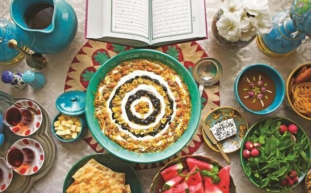 روش صحیح خوردن افطاری در ماه رمضان برای حفظ سلامت بدن