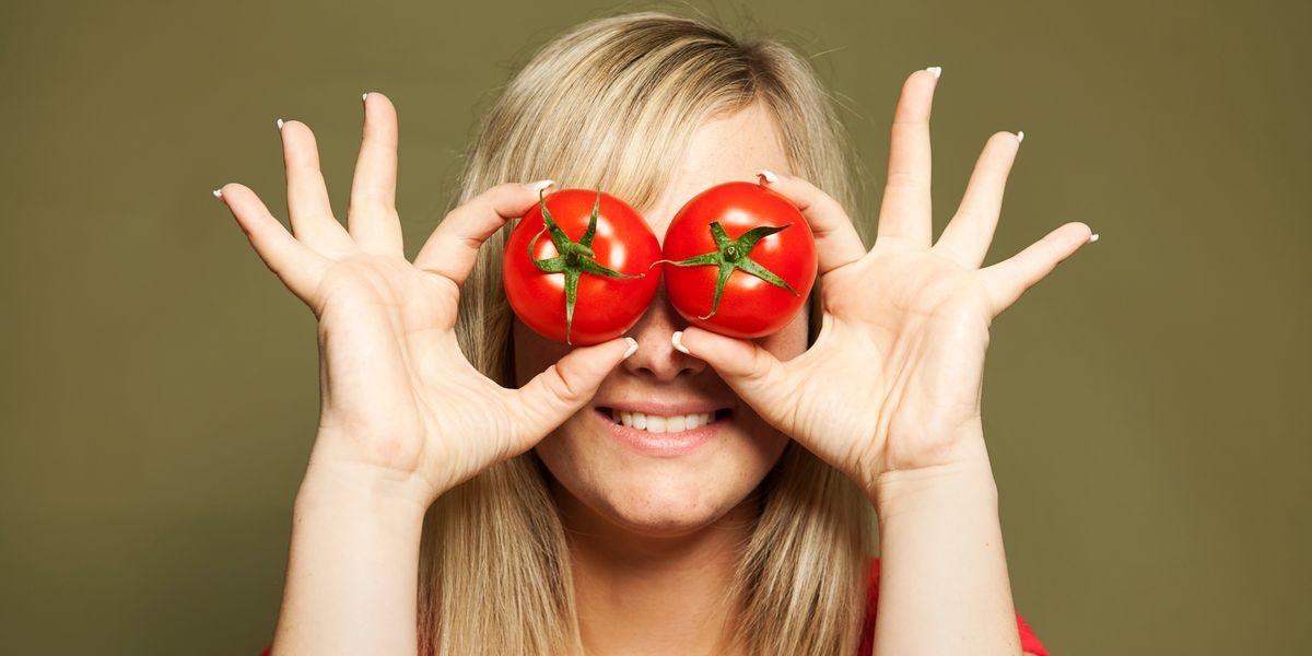 ۱۰ دلیل برای هر روز باید گوجه فرنگی بخوریم