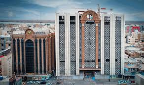 ساختمانی در شیراز که ناگهان ۱۸ طبقه شد+ویدئو