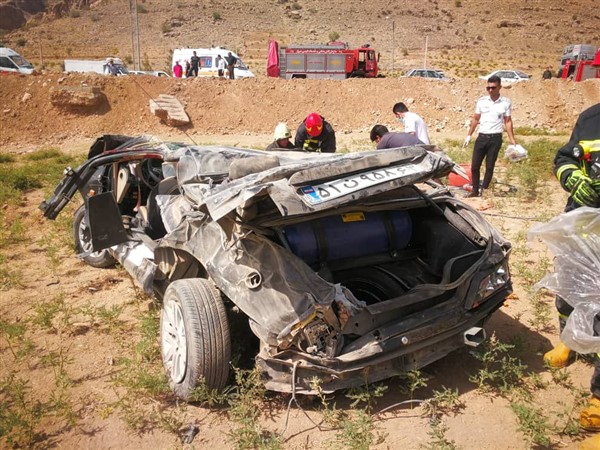 ​تصاویر دلخراش حادثه مرگبار رانندگی در کمربندی جوادیه شیراز