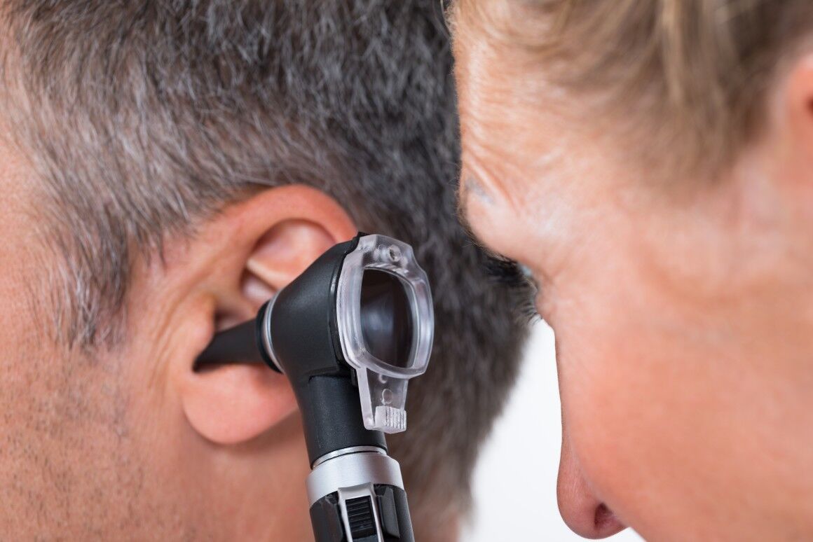 عفونت گوش شناگر و راه های شناخت و درمان آن