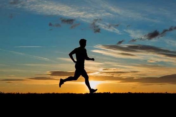 برای دویدن صبح بهتر است یا عصر؟