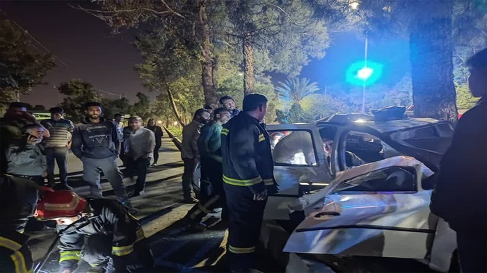 جزئیات تصادف مرگبار خودروی سواری در بلوار مدرس شیراز+عکس