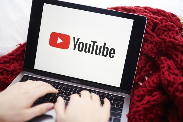 چگونه یک فیلم یا ویدئو‌ را از یوتیوب دانلود کنیم؟