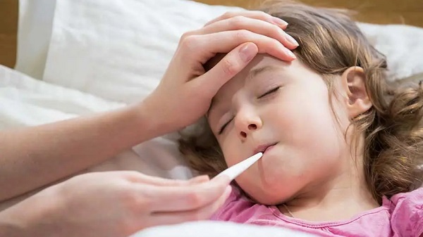 از مصرف این دارو هنگام ابتلاء کودکان به آنفولانزا جدا خودداری شود