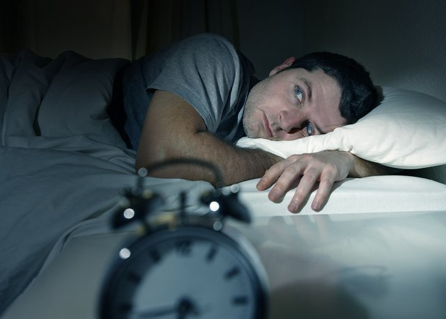 عوارض بسیار خطرناک دیر خوابیدن و شب‌ بیداری که از آن ها  خبر ندارید