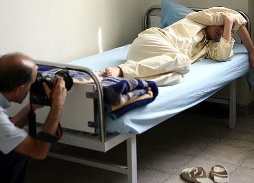 گزارشی از دردسرهای باور نکردنی بیمه ای و درمانی  بازنشستگان استان فارس