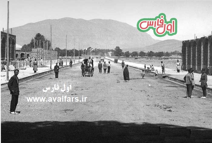 عکس زیر خاکی خیابان منوچهری شیراز ۹۰ سال پیش