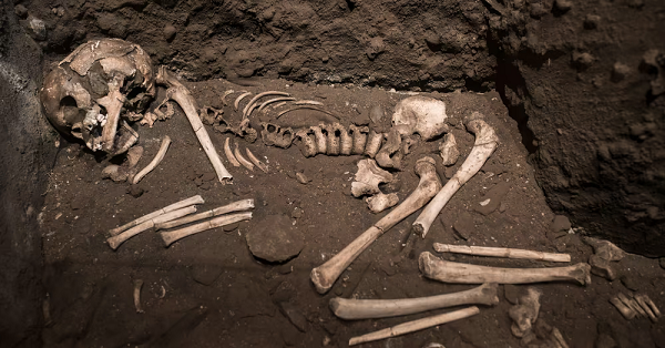چهره شگفت انگیز نوجوانی که ۸۵۰۰ سال پیش در یک غار مرده بود