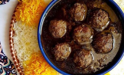 طرز تهیه یکی از خوشمزه ترین غذاهای ایرانی : خورشت فسنجان با گوشت قلقلی