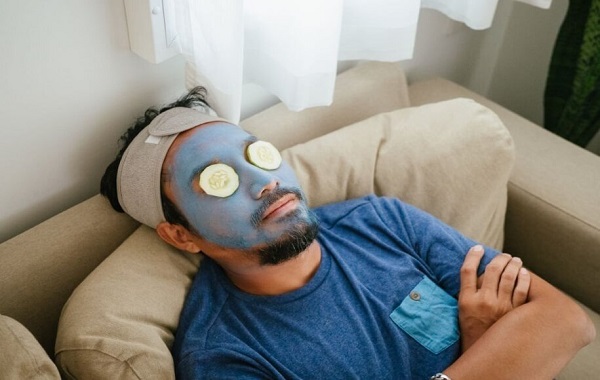 ۷ ماسک صورت طبیعی برای  سلامت و درخشانی پوست آقایان