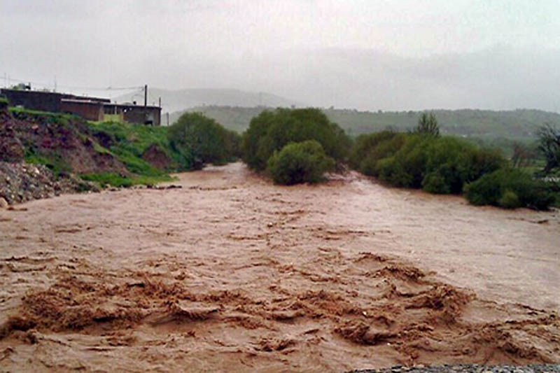 کشته شدن یک دامدار بر اثر وقوع سیلاب در گراش فارس