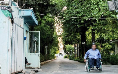 زندگی باور نکردنی جانباز ویلچرسوار در یک کانتینر کوچک در شیراز
