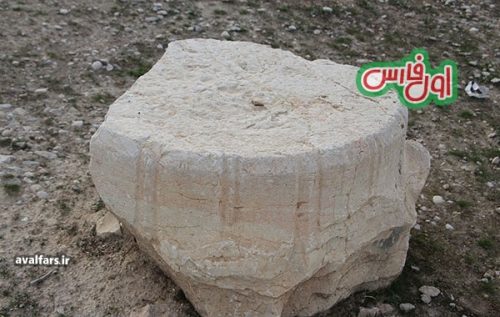 پایه ستون 2 هزار ساله مربوط به دوران پَساهخامنشی در نورآباد ممسنی 3