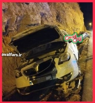 رئیس هلال احمر شهرستان دشتستان از تصادف سه خودرو سواری در محور برازجان - کنارتخته خبر داد و گفت: این حادثه رانندگی سه مصدوم به همراه داشت.