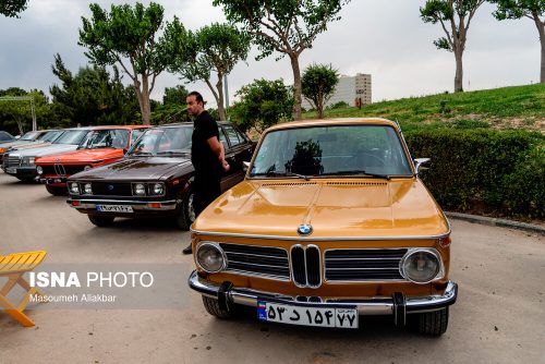 خودروهای کلاسیک در محوطه کاخ مروارید کرج 17